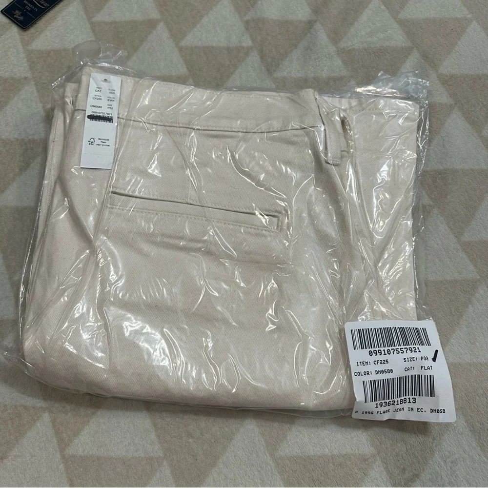 J crew ecru wash Petite flare jean